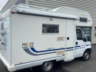 Pilote First 34